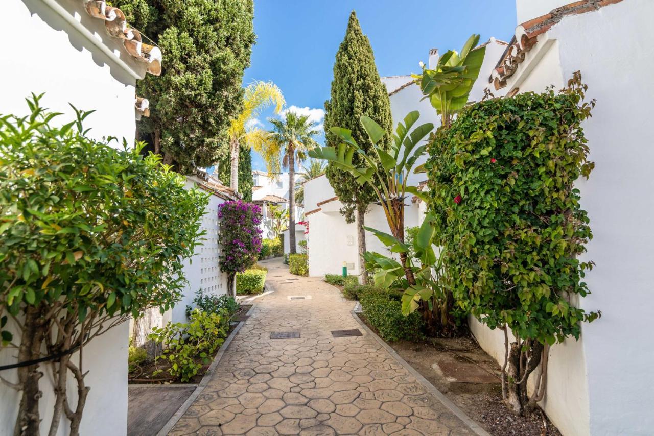 Marbella Villa Monteros Exterior photo