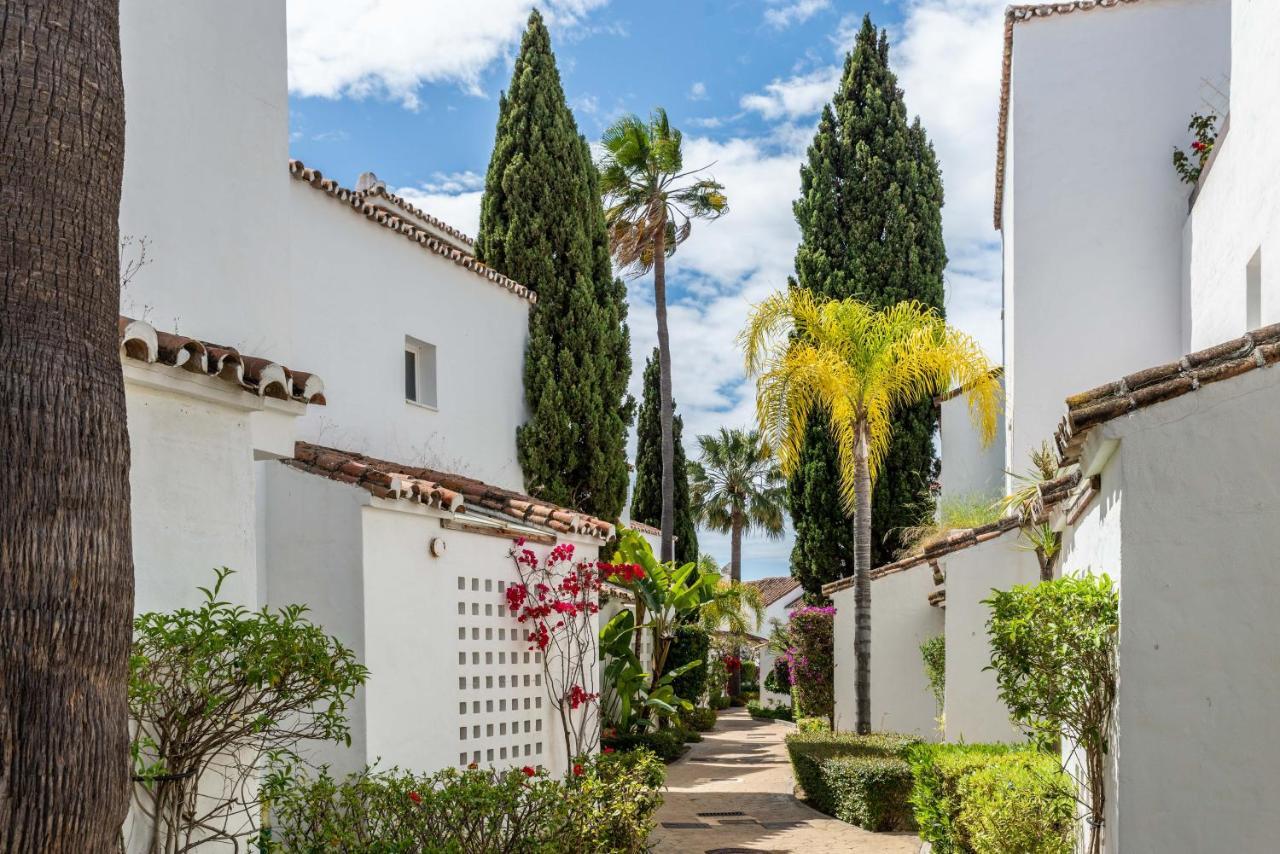 Marbella Villa Monteros Exterior photo